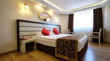 CLUB HOTEL SERA
