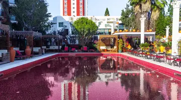 CLUB HOTEL SERA