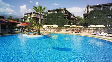 CLUB HOTEL TITAN