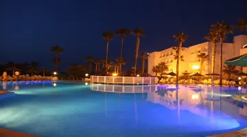 CLUB HOTEL TROPICANA & SPA