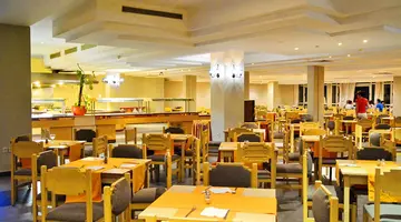 CLUB HOTEL TROPICANA & SPA