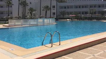 CLUB HOTEL TROPICANA & SPA