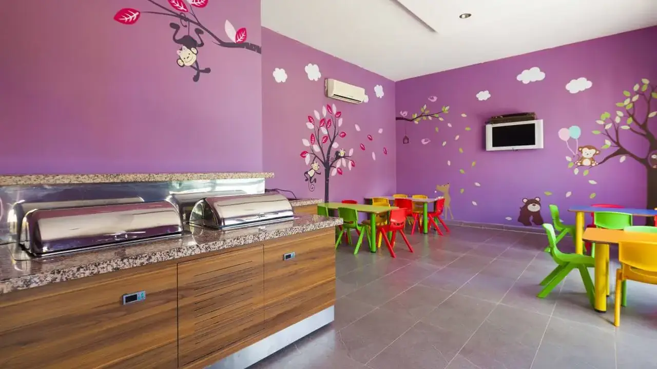 CLUB HOTEL TURAN PRINCE WORLD