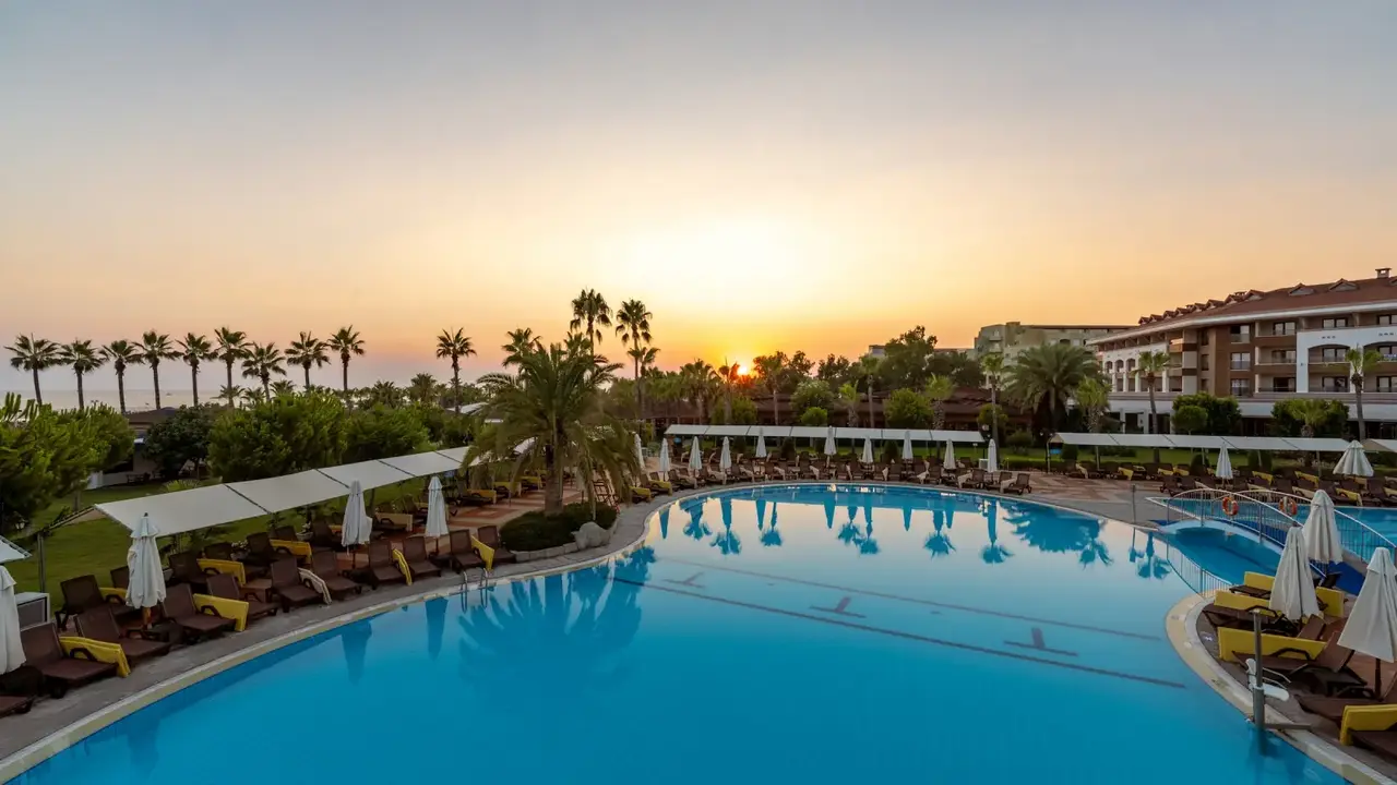 CLUB HOTEL TURAN PRINCE WORLD
