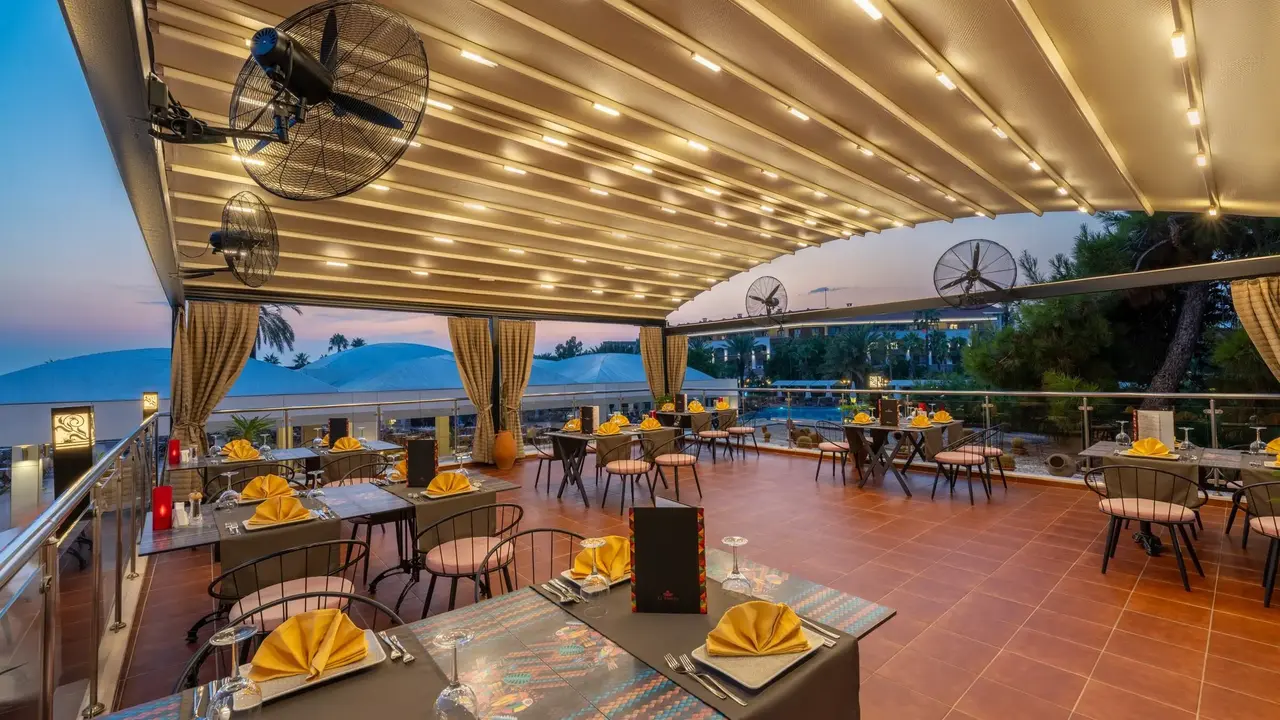 CLUB HOTEL TURAN PRINCE WORLD