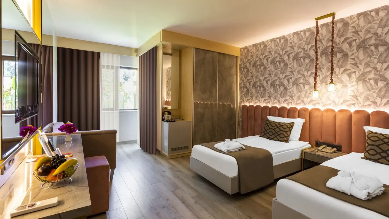 CLUB HOTEL TURAN PRINCE WORLD