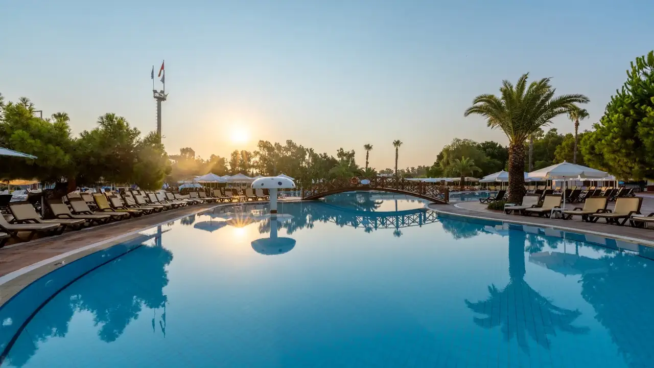 CLUB HOTEL TURAN PRINCE WORLD