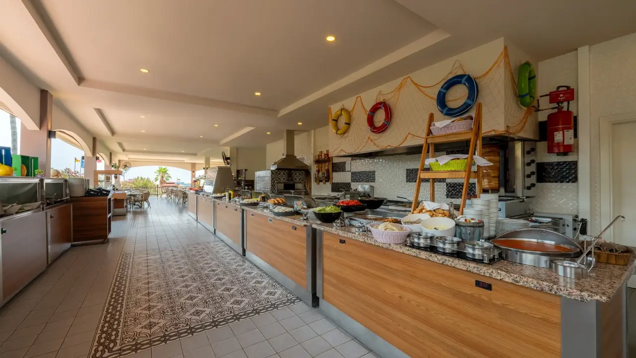 CLUB HOTEL TURAN PRINCE WORLD