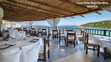 CLUB HOTEL