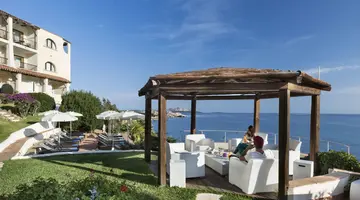 Club Hotel