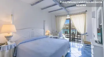 CLUB HOTEL