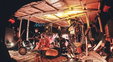 CLUB MARVY