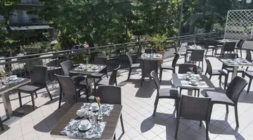 Club Meeting Hotel