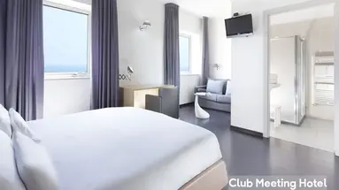 Club Meeting Hotel