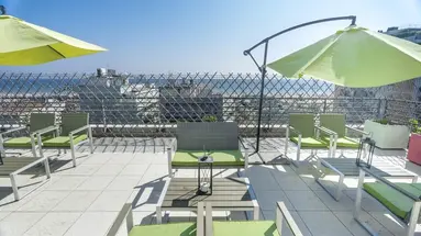 Club Meeting Hotel