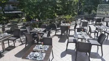 Club Meeting Hotel