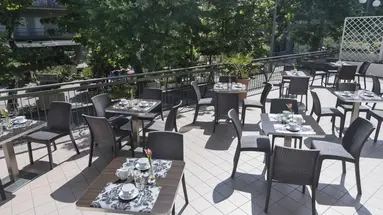 Club Meeting Hotel
