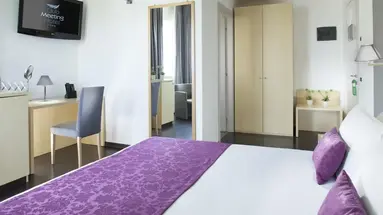 Club Meeting Hotel