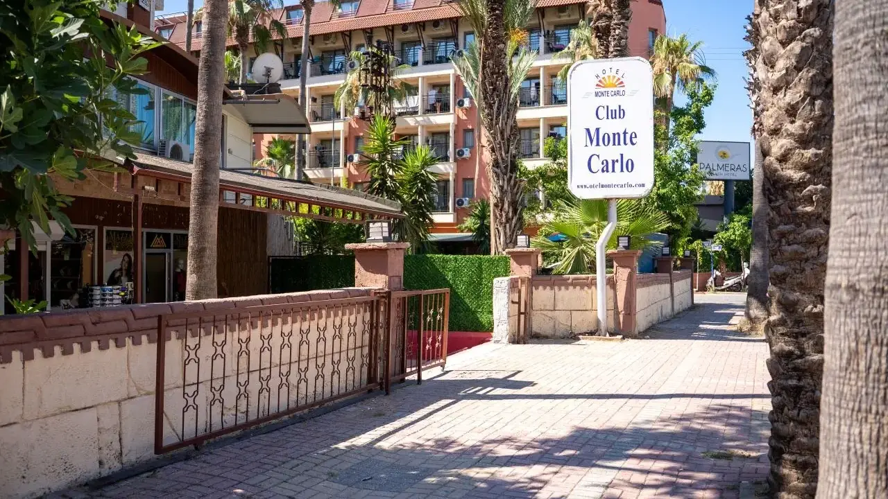 Club Monte Carlo(Ex:Club Tess)