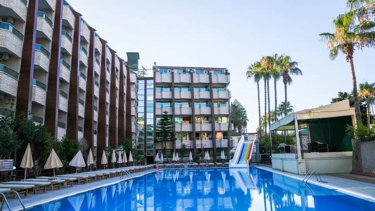 Club Monte Carlo(Ex:Club Tess)