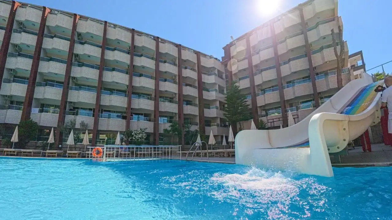 Club Monte Carlo(Ex:Club Tess)