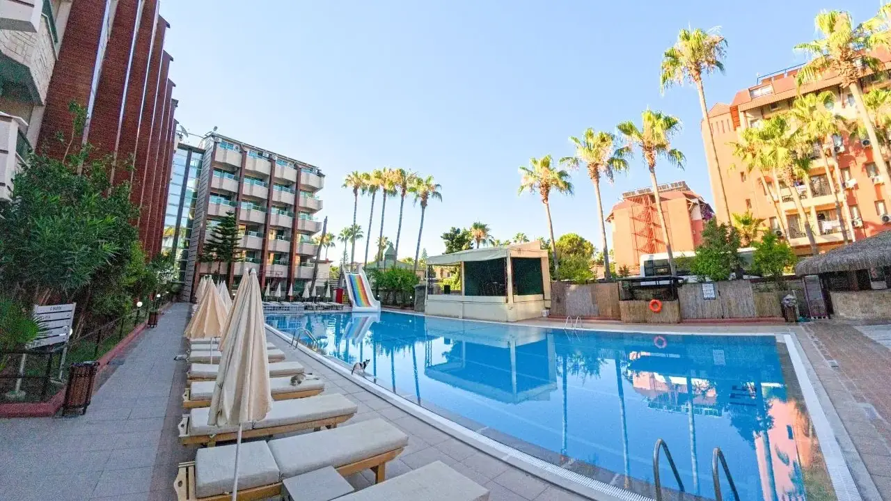 Club Monte Carlo(Ex:Club Tess)