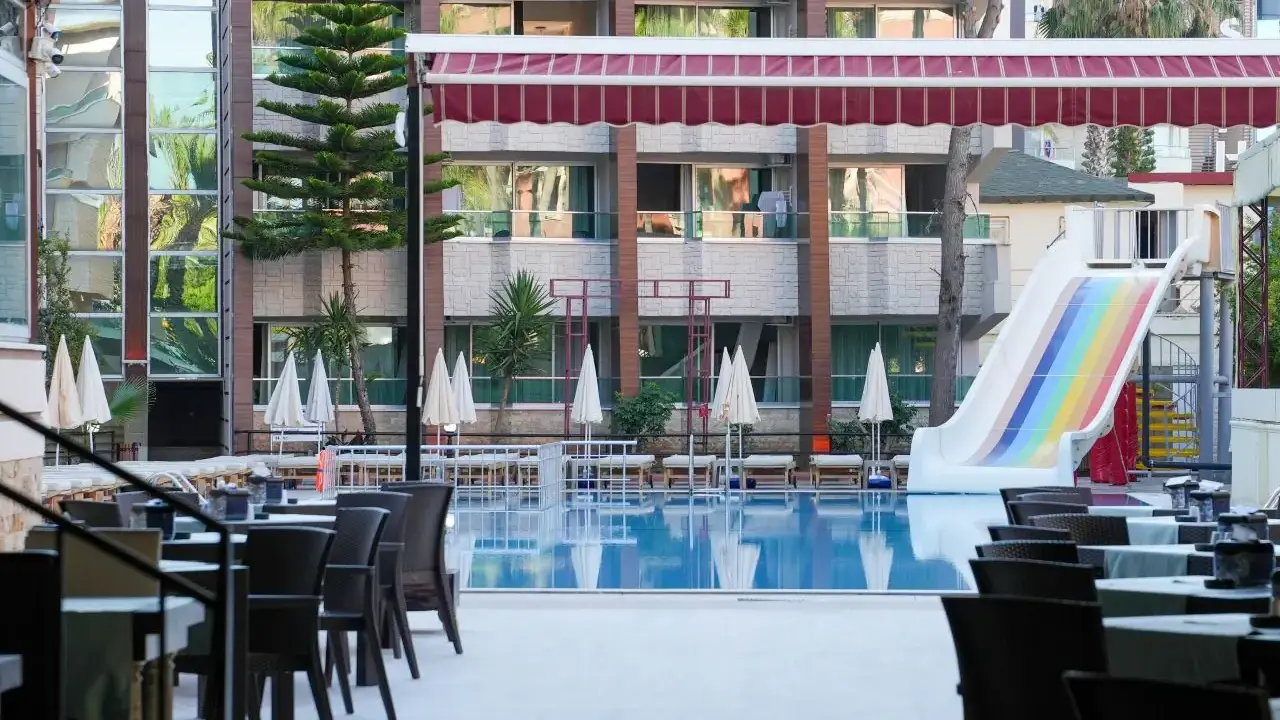 Club Monte Carlo(Ex:Club Tess)