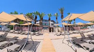 Club Monte Carlo(Ex:Club Tess)