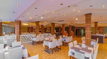 CLUB MONTE CARLO HOTEL