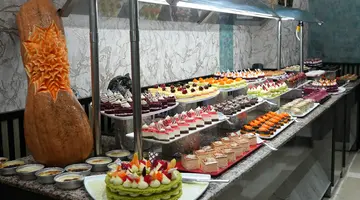 CLUB MONTE CARLO