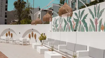 CLUB MUNAMAR BEACH RESORT
