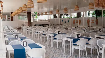 CLUB MUNAMAR BEACH RESORT