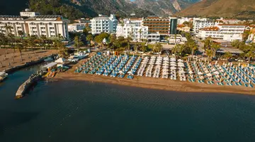 CLUB MUNAMAR BEACH RESORT