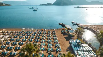 CLUB MUNAMAR BEACH RESORT