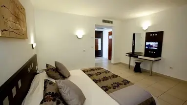 Club Novostar Dar Khayam