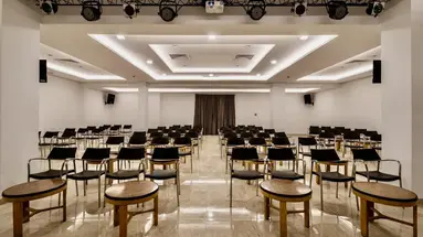 Club Novostar Dar Khayam