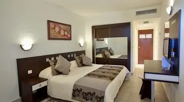 Club Novostar Dar Khayam
