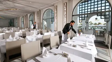 Club Palm Azur
