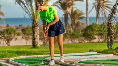 CLUB PALM AZUR