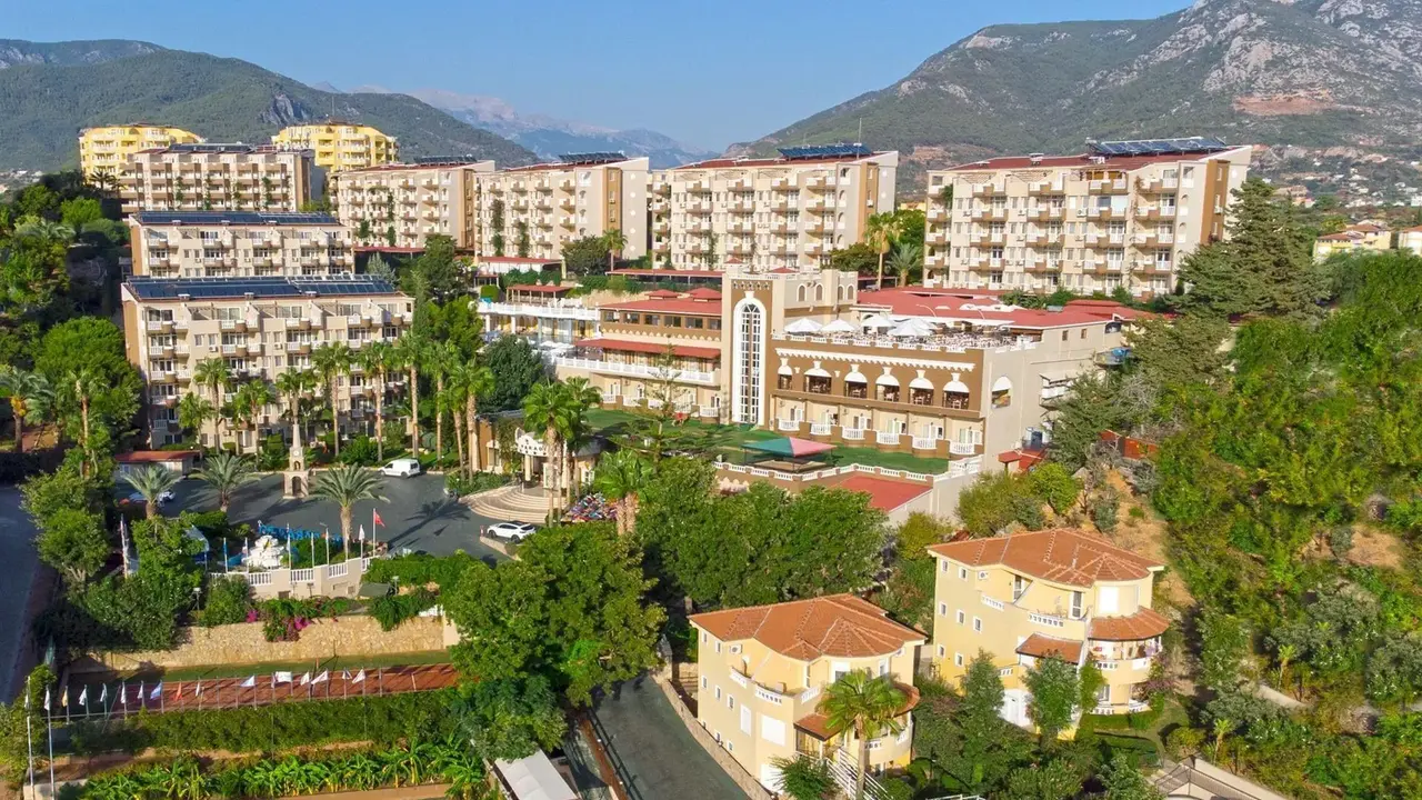 Club Paradiso Hotel & Resort