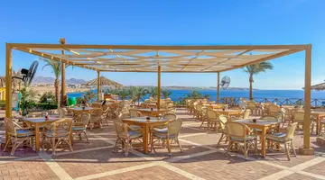 CLUB REEF HOTEL