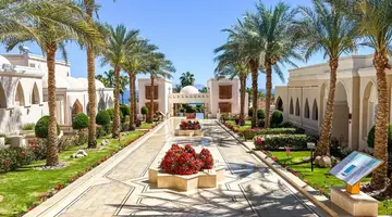 CLUB REEF HOTEL