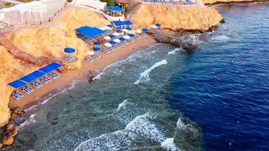 CLUB REEF HOTEL