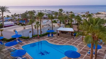 CLUB REEF HOTEL