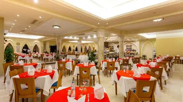 CLUB REEF HOTEL