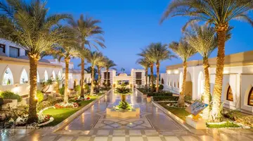 CLUB REEF HOTEL