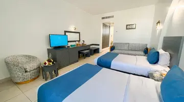 Club Reef Resort