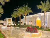 Club Reef Resort