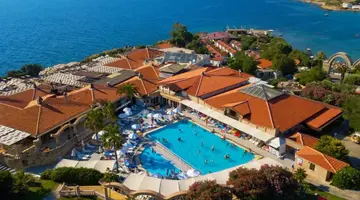 CLUB RESORT ATLANTIS