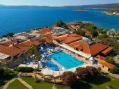 CLUB RESORT ATLANTIS